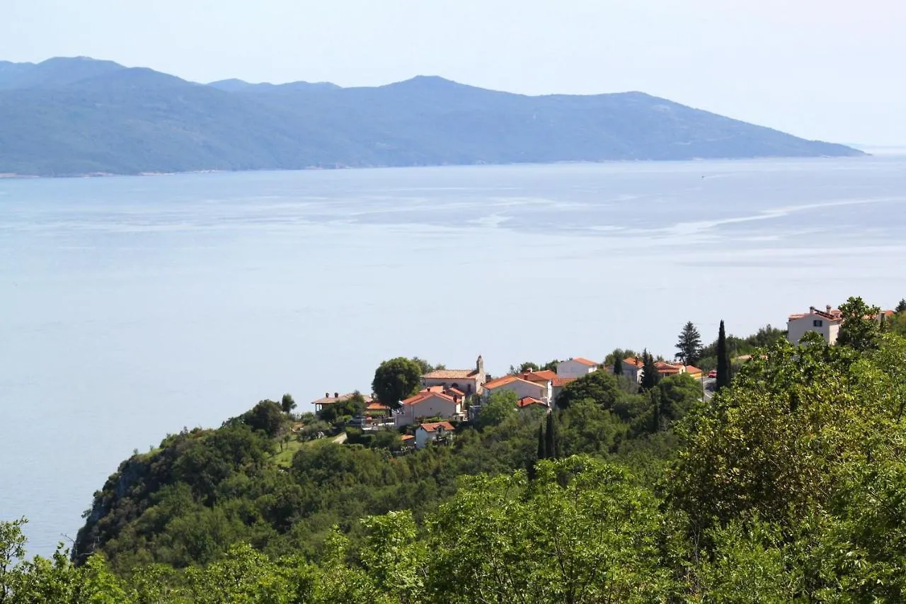 Studio Kraj 7794B 0*, Kraj (Istria)