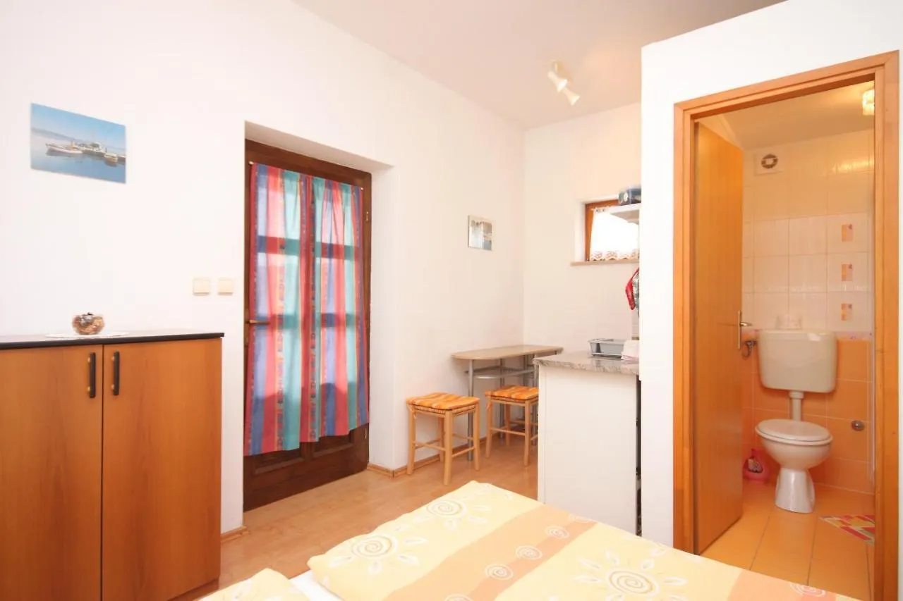 Studio Kraj 7794B 0*, Kraj (Istria) Croatia